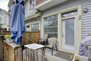 Photo 12: 39 6945 185 STREET in Surrey: Cloverdale BC Townhouse for sale (Cloverdale)  : MLS®# R2473318