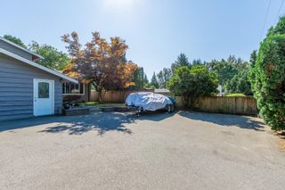 Photo 4: 8024 CEDAR Street in Mission: Mission BC House for sale : MLS®# R2873222