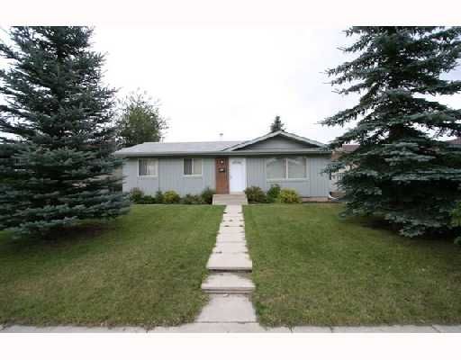 Main Photo:  in CALGARY: Rundle Residential Detached Single Family for sale (Calgary)  : MLS®# C3280892