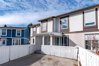 Photo 2: 152 Abergale Close NE in Calgary: Abbeydale Row/Townhouse for sale : MLS®# A1196223