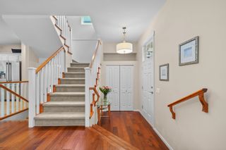 Photo 2: 39 HOLLY Drive in Port Moody: Heritage Woods PM House for sale in "CREEKSIDE" : MLS®# R2866547