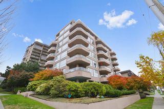 Photo 2: 603 408 LONSDALE AVENUE in North Vancouver: Lower Lonsdale Condo for sale : MLS®# R2219788