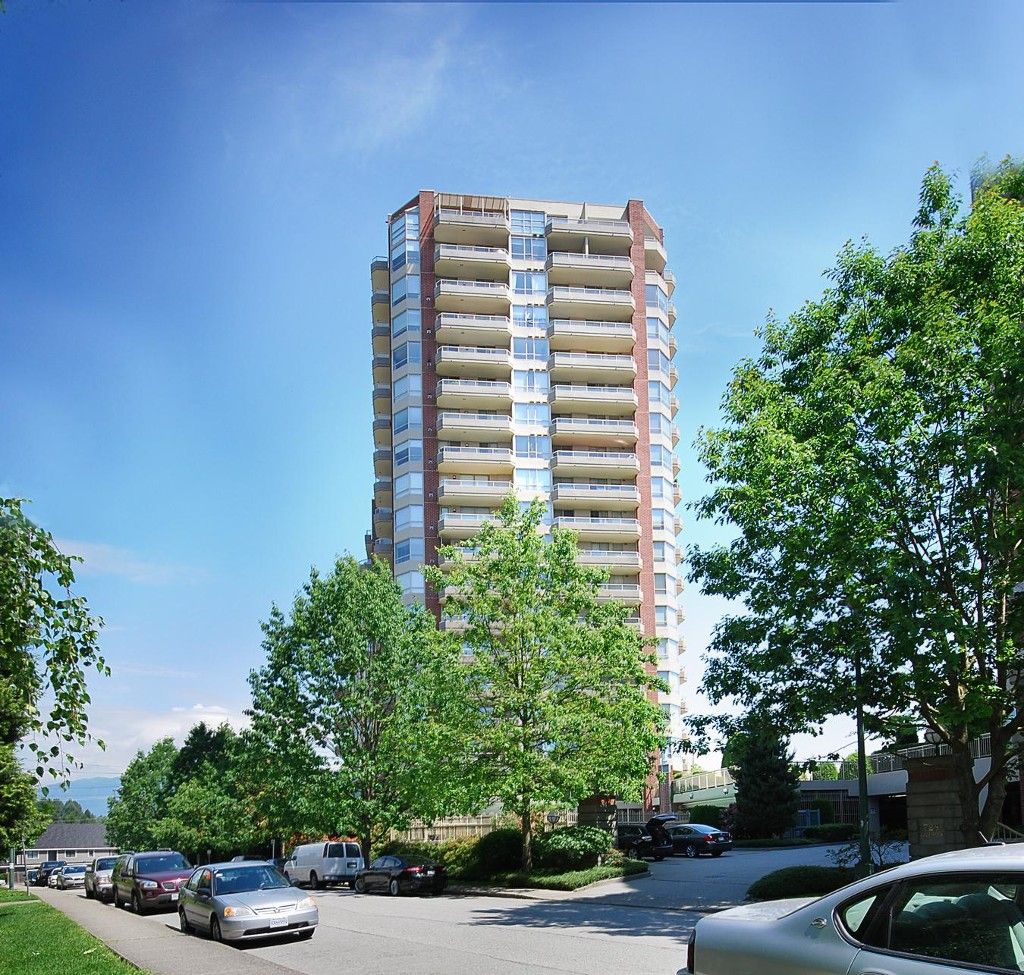 Main Photo: 905 738 FARROW Street in Coquitlam: Coquitlam West Condo for sale in "THE VICTORIA" : MLS®# V1129262
