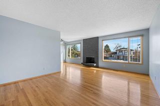 Photo 5: 7376 Silver Springs Road NW in Calgary: Silver Springs Detached for sale : MLS®# A2124387