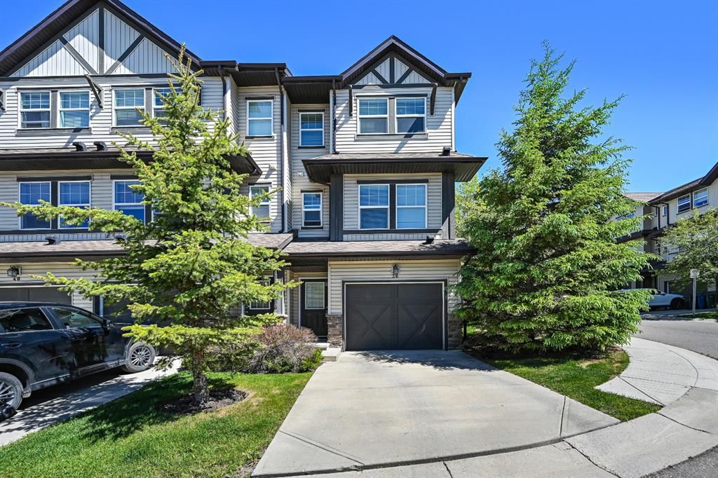 Main Photo: 36 28 Heritage Drive: Cochrane Row/Townhouse for sale : MLS®# A1121669