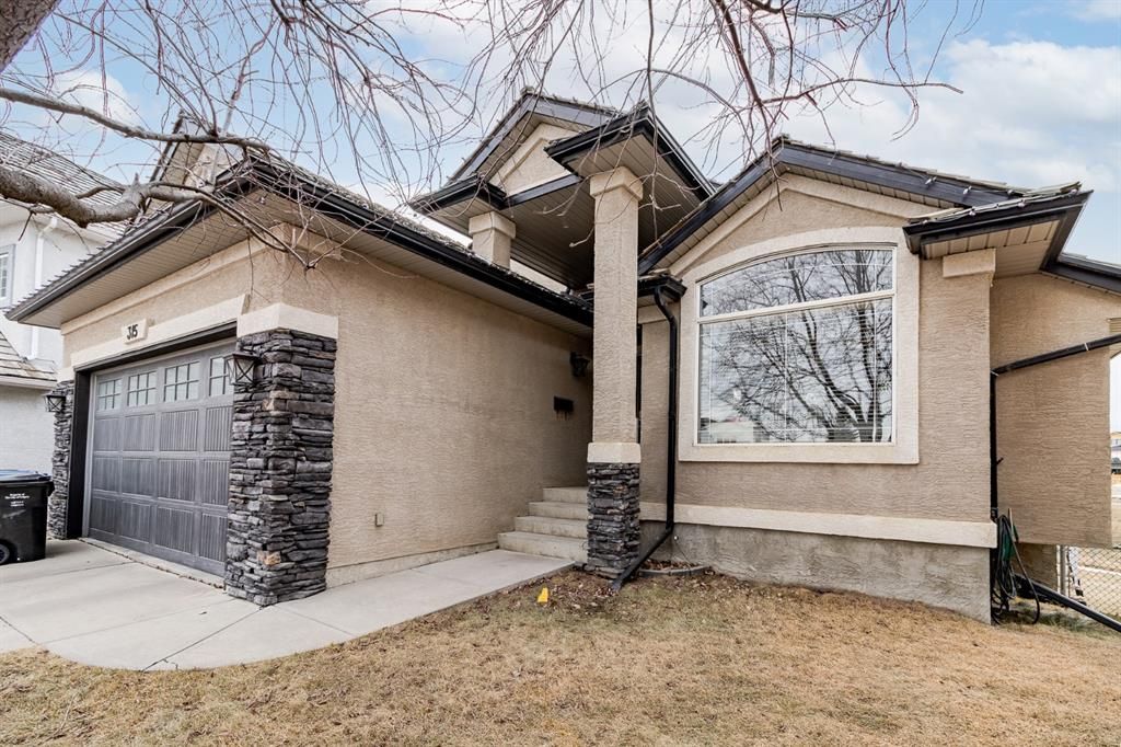 Main Photo: 315 Harvest Grove Place NE in Calgary: Harvest Hills Detached for sale : MLS®# A1180895