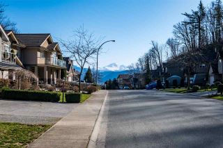 Photo 19: 35713 REGAL Parkway in Abbotsford: Abbotsford East House for sale in "REGAL PEAKS" : MLS®# R2424574