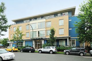 Photo 12: 210 688 E 17TH Avenue in Vancouver: Fraser VE Condo for sale (Vancouver East)  : MLS®# V963864
