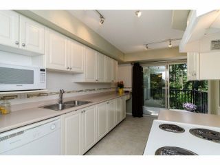 Photo 7: 49 103 PARKSIDE Drive in Port Moody: Heritage Mountain Townhouse for sale in "TREETOPS" : MLS®# V1065898