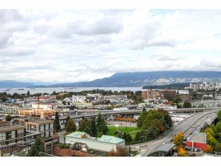 Photo 1: 1304 1483 W 7TH Avenue in Vancouver: Fairview VW Condo for sale in "VERONA OF PORTICO" (Vancouver West)  : MLS®# V1090142