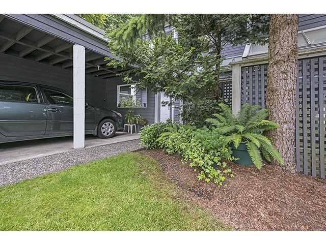 Main Photo: 8171 FOREST GROVE Drive in Burnaby: Forest Hills BN Townhouse for sale in "WEMBLEY ESTATE" (Burnaby North)  : MLS®# V1070060