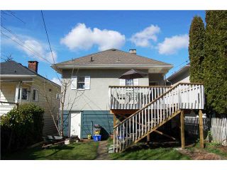 Photo 9: 836 E 32ND Avenue in Vancouver: Fraser VE House for sale in "FRASER" (Vancouver East)  : MLS®# V974186