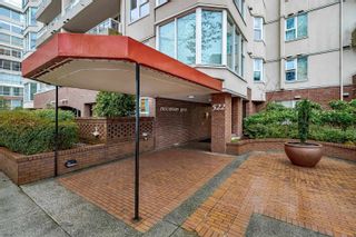 Photo 2: 604 522 MOBERLY Road in Vancouver: False Creek Condo for sale in "DISCOVERY QUAY" (Vancouver West)  : MLS®# R2642598