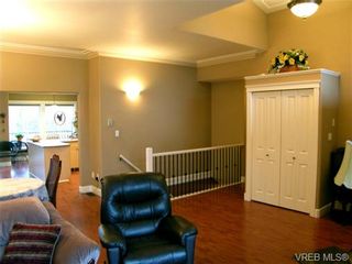 Photo 10: 785 Harrier Way in VICTORIA: La Bear Mountain House for sale (Langford)  : MLS®# 725087