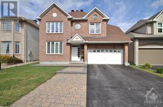 Photo 1: 212 ANNAPOLIS CIRCLE in Ottawa: House for sale : MLS®# 1373749