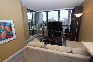 Photo 3: 2223 938 SMITHE Street in Vancouver: Downtown VW Condo for sale (Vancouver West)  : MLS®# R2558318