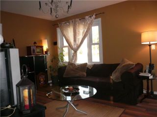 Photo 2: 468 Airlies Street in WINNIPEG: North End Residential for sale (North West Winnipeg)  : MLS®# 1006988