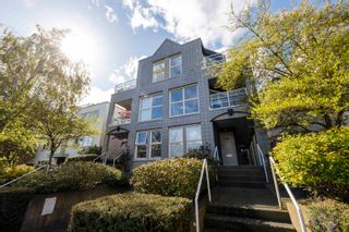 Photo 1: 2240 YORK Avenue in Vancouver: Kitsilano Townhouse for sale in "Ocean Point" (Vancouver West)  : MLS®# R2877276