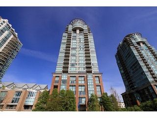 Photo 1: 601 1088 QUEBEC Street in Vancouver East: Home for sale : MLS®# V1061650