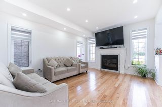 Photo 10: 20 Branigan Crescent E in Halton Hills: Georgetown House (2-Storey) for sale : MLS®# W7007370