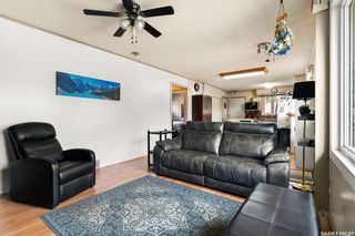Photo 4: 1411 4th Avenue North in Regina: Churchill Downs Residential for sale : MLS®# SK945321