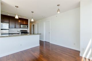Photo 4: 2202 688 ABBOTT Street in Vancouver: Downtown VW Condo for sale (Vancouver West)  : MLS®# R2369414