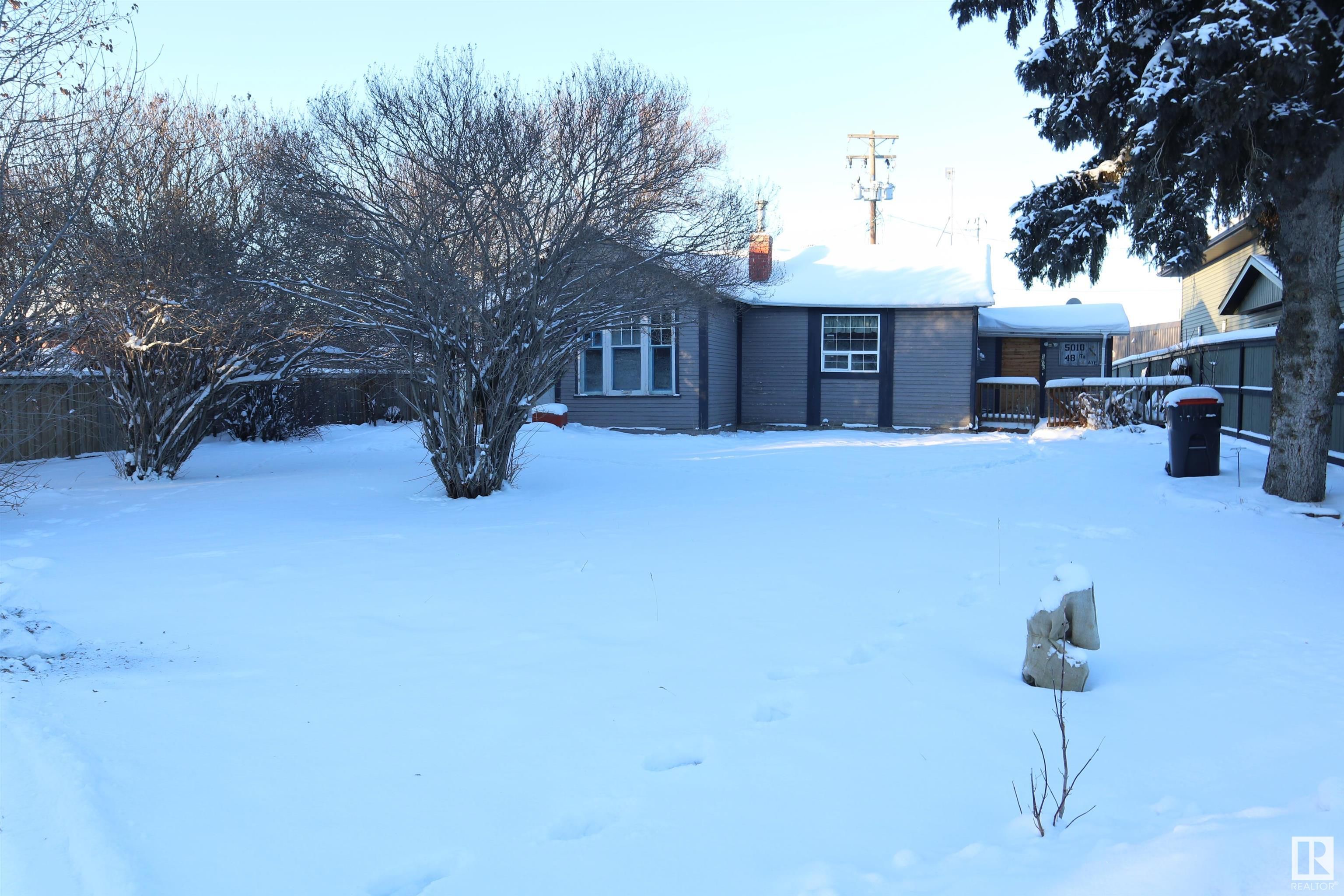 Main Photo: 5010 48 Avenue: Thorsby House for sale : MLS®# E4370447