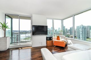 Photo 5: 2206 33 Smithe Street in Vancouver: Yaletown Condo for sale (Vancouver West)  : MLS®# V1090861