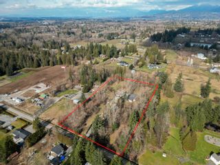 Photo 1: 26269 58TH Avenue in Langley: County Line Glen Valley House for sale : MLS®# R2857905