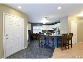 Photo 9: 846 Finlayson St in VICTORIA: Vi Mayfair Half Duplex for sale (Victoria)  : MLS®# 725172