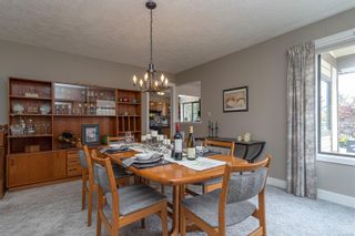 Photo 16: 906 Nicholson St in Saanich: SE High Quadra Single Family Residence for sale (Saanich East)  : MLS®# 967600