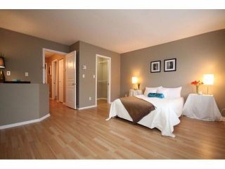 Photo 2: # 7 15488 101A AV in Surrey: Guildford Townhouse for sale in "COBBLEFIELD LANE" (North Surrey)  : MLS®# F1401306
