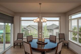 Photo 19: 9 Crestbrook Place SW in Calgary: Crestmont Detached for sale : MLS®# A1214472