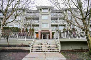 Photo 2: PH2 2373 ATKINS Avenue in Port Coquitlam: Central Pt Coquitlam Condo for sale in "Carmandy" : MLS®# R2545305