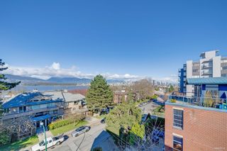 Photo 1: P2 2428 W 1ST Avenue in Vancouver: Kitsilano Condo for sale (Vancouver West)  : MLS®# R2865732
