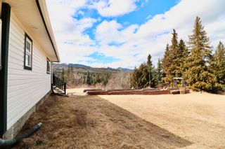 Photo 8: 849 37 Highway: Kitwanga House for sale (Smithers And Area (Zone 54))  : MLS®# R2679796