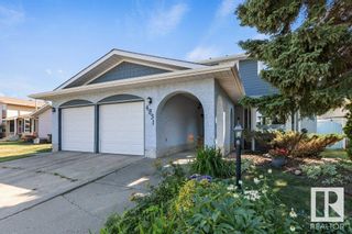 Photo 1: 4831 17A Avenue in Edmonton: Zone 29 House for sale : MLS®# E4310466