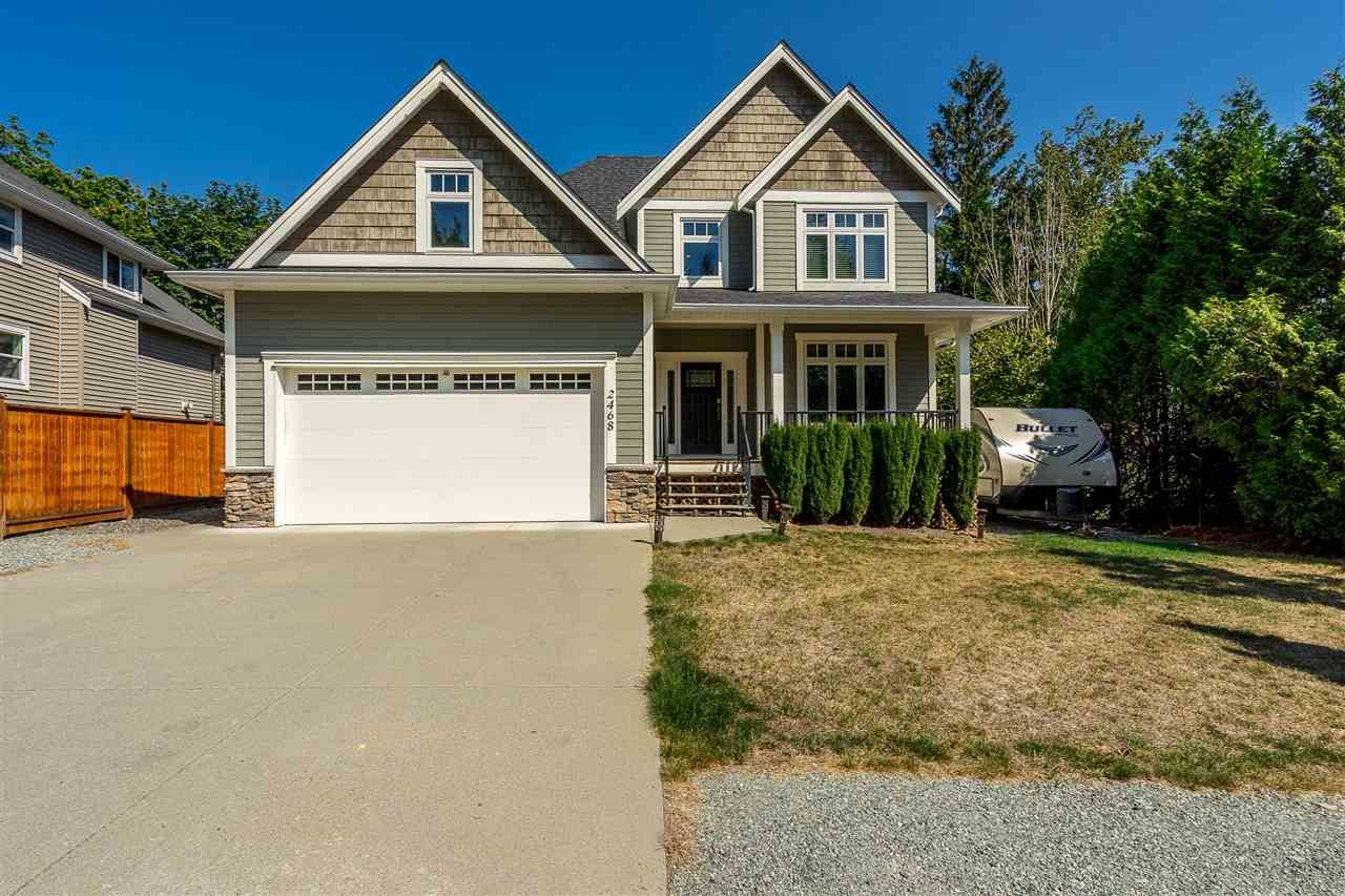 Main Photo: 2468 WHATCOM Road in Abbotsford: Abbotsford East House for sale : MLS®# R2462919