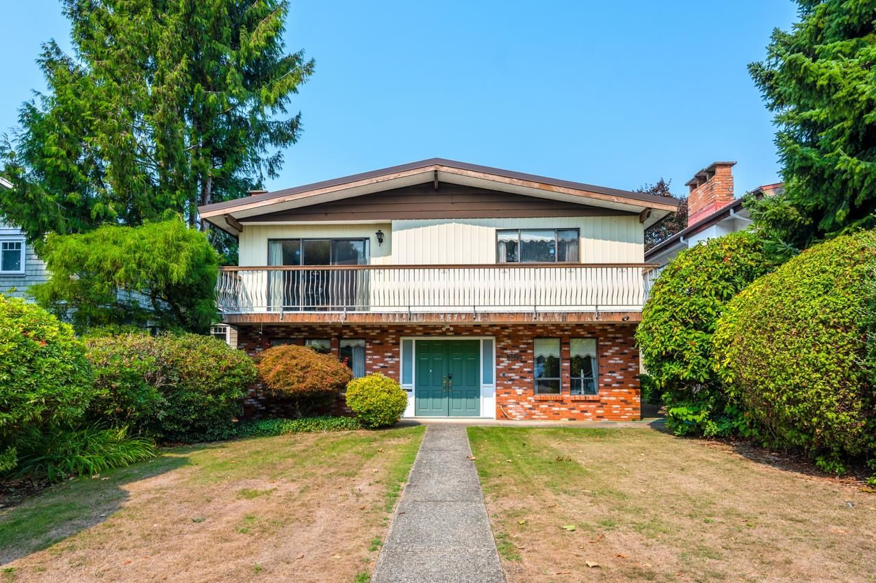 Main Photo: 3579 E 47TH Avenue in Vancouver: Killarney VE House for sale (Vancouver East)  : MLS®# R2809143