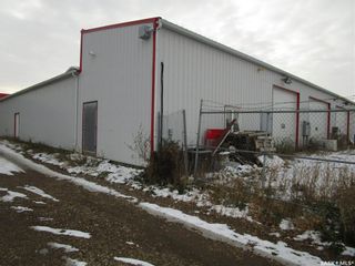Photo 3: 105 6th Avenue West in Gravelbourg: Commercial for sale : MLS®# SK951915