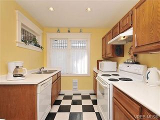 Photo 9: 919 St. Patrick Street in VICTORIA: OB South Oak Bay Residential for sale (Oak Bay)  : MLS®# 326783