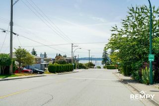 Photo 16: 1231 FINLAY Street: White Rock House for sale (South Surrey White Rock)  : MLS®# R2719858