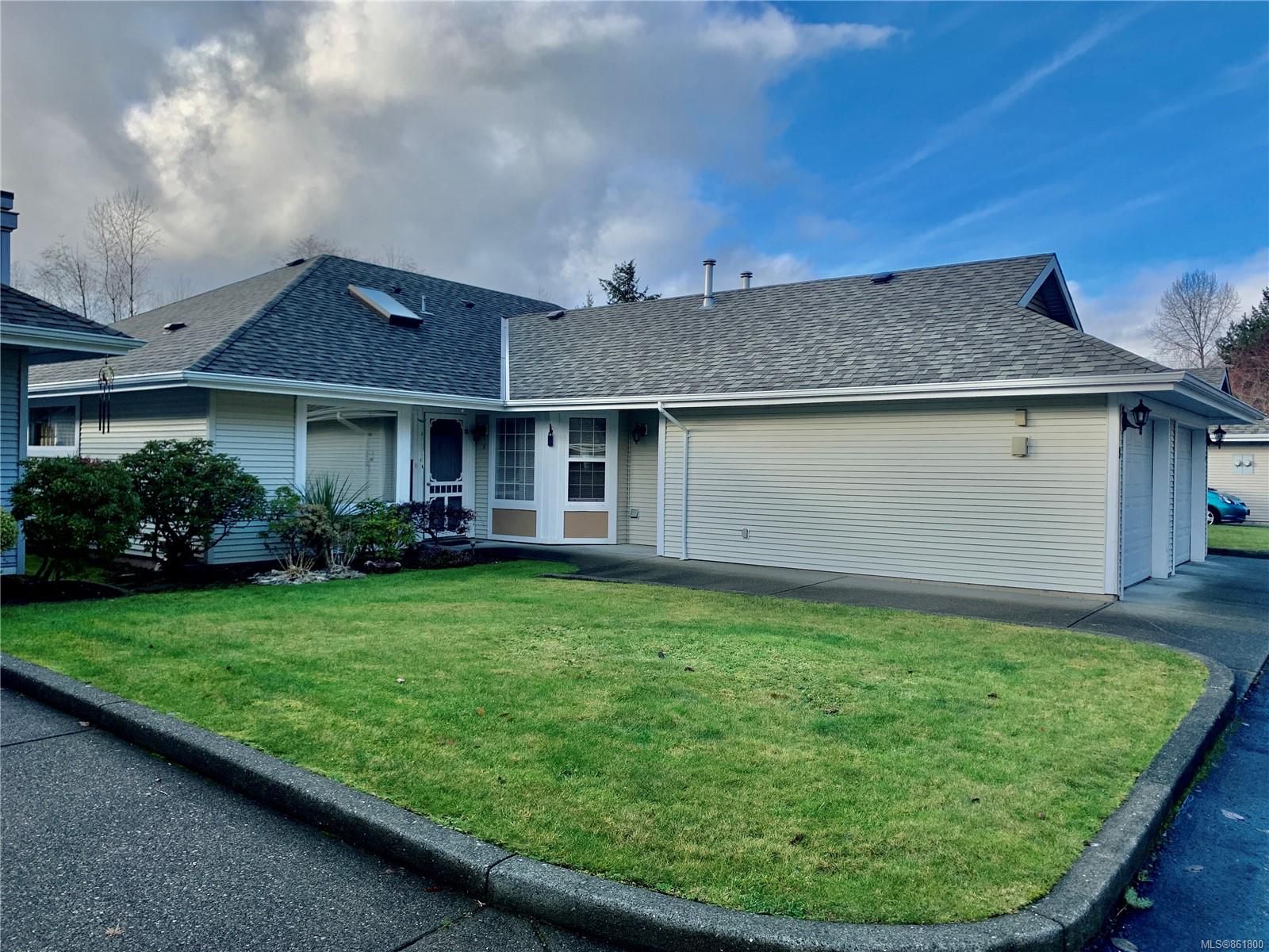 Main Photo: 8 2010 20th St in Courtenay: CV Courtenay City Row/Townhouse for sale (Comox Valley)  : MLS®# 861800
