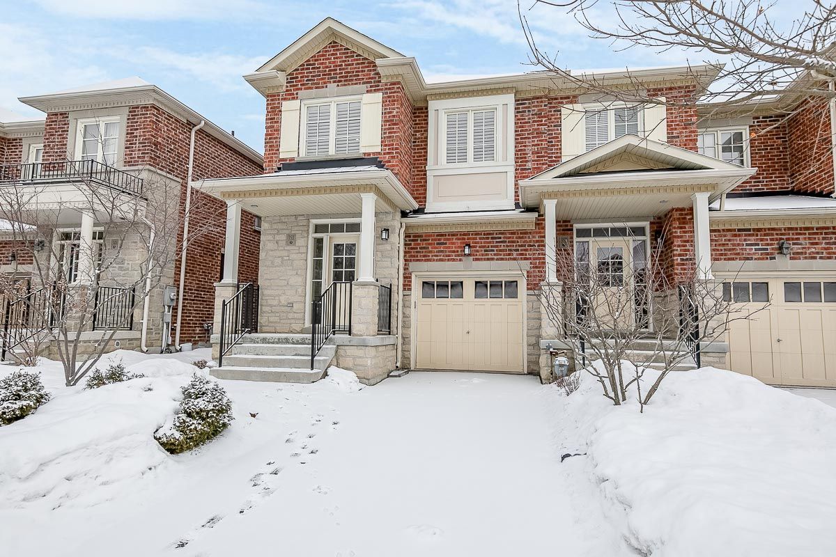 Main Photo: 350 William Dunn Cres in Newmarket: Summerhill Estates Freehold for sale : MLS®# N5135933