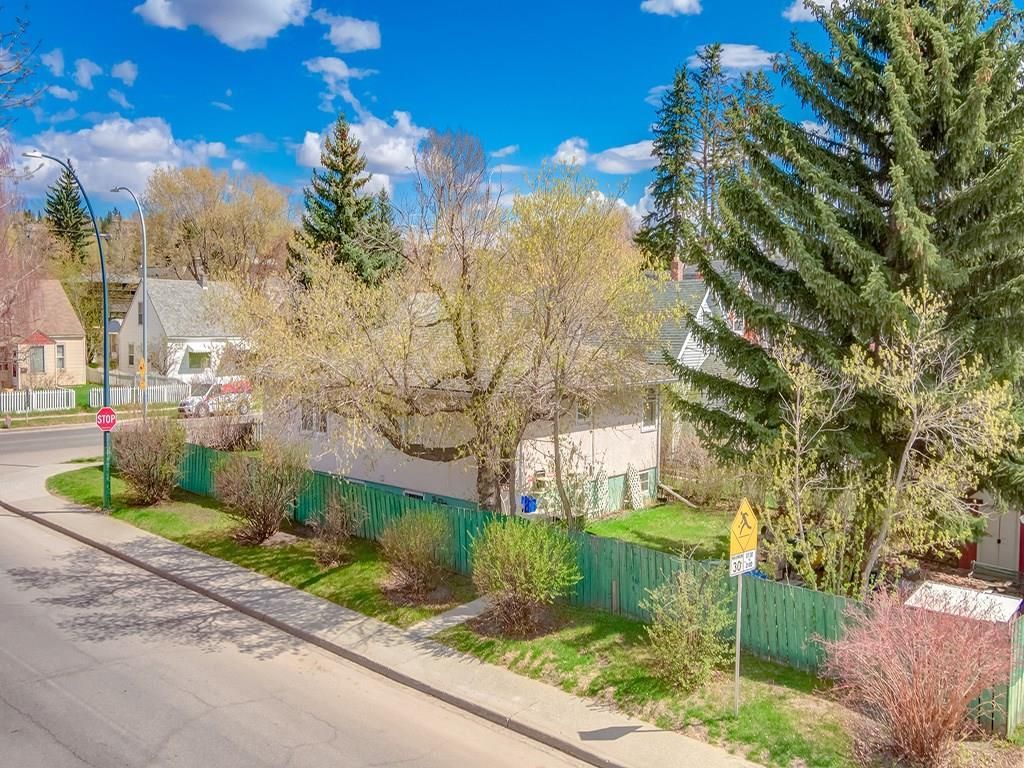 Photo 6: Photos: 2339 5 Avenue NW in Calgary: West Hillhurst Residential for sale : MLS®# C4183647