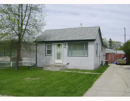 Main Photo: 303 KINGSFORD Avenue in WINNIPEG: North Kildonan Residential for sale (North East Winnipeg)  : MLS®# 2808981