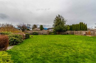 Photo 3: 46254 MCCAFFREY Boulevard in Chilliwack: Chilliwack E Young-Yale House for sale : MLS®# R2444609