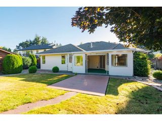 Photo 30: 5987 133 Street in Surrey: Panorama Ridge House for sale in "PANORAMA RIDGE" : MLS®# R2498073