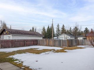 Photo 3: 921 13th Street: Canmore Detached for sale : MLS®# A1188679