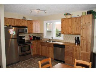 Photo 4: 620 86 Avenue SW in CALGARY: Haysboro Residential Detached Single Family for sale (Calgary)  : MLS®# C3478494